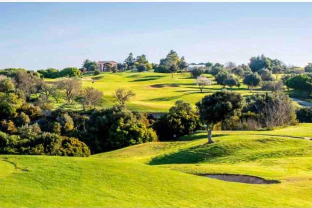 Apartment Beautiful 2 Bed Townhouse On Boavista Golf Course